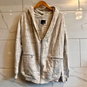 Wilfred Half Zip Hoodie with Zip Pockets